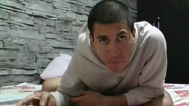 Sexylatin64 webcam