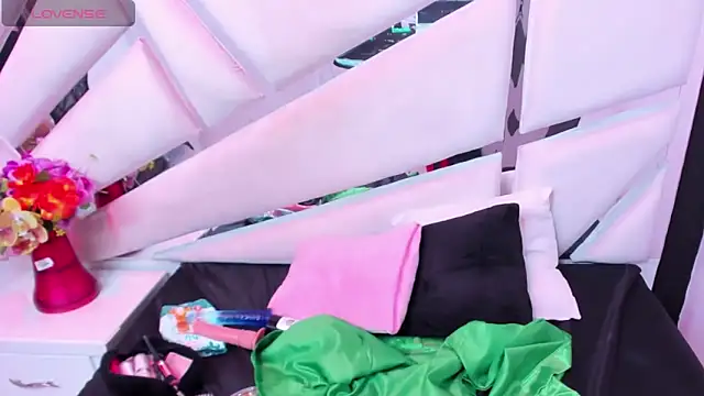_Luna_Bennett webcam