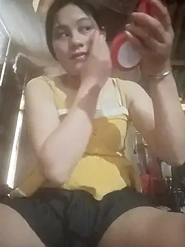 Momo-biki webcam