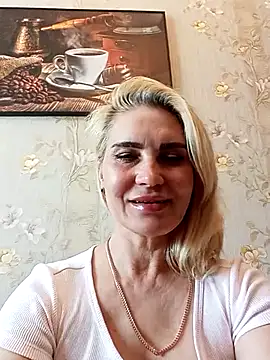 JennyOMay webcam
