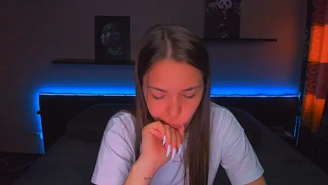 AlexaBarkley webcam
