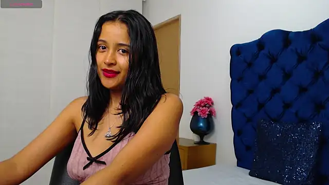 Lili666_ webcam