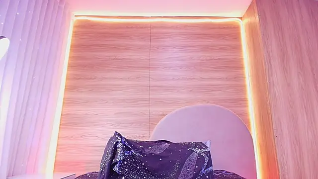kiara_lp webcam