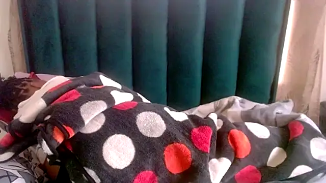 CaramelMelons78 webcam