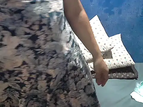 hotchilimom webcam