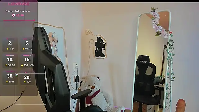 AliceeinWonderlanddd webcam