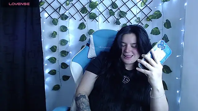 Nika_1_ webcam