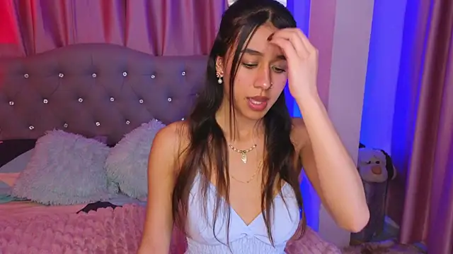Emiily_Scott1 webcam
