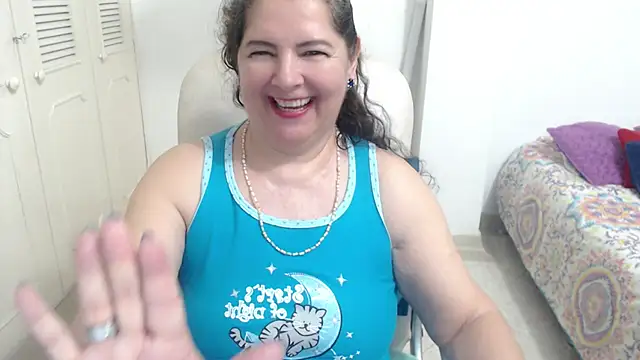 leonela_69 webcam
