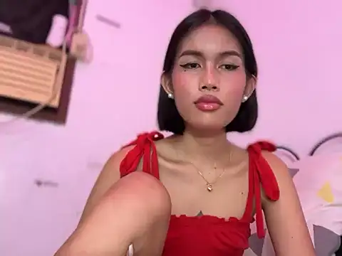 YougotLara webcam