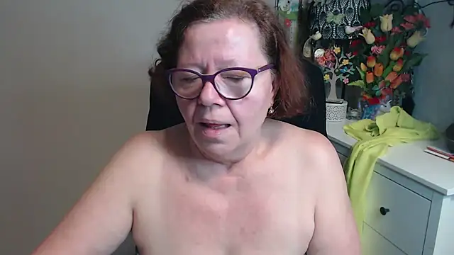 Adelewildx webcam