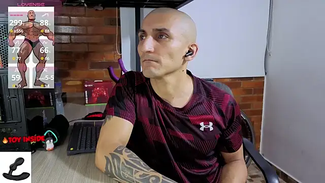 Marck_Muscle webcam