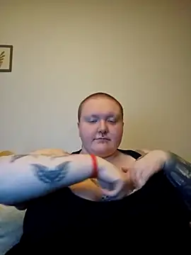 MorningstarDeviant webcam