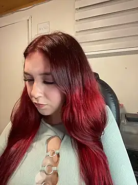 Karen18_boobs webcam