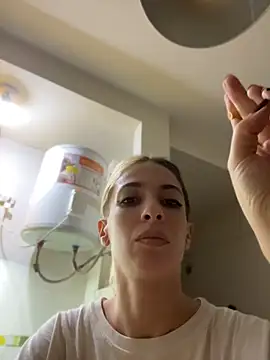 StonerWitch6 webcam