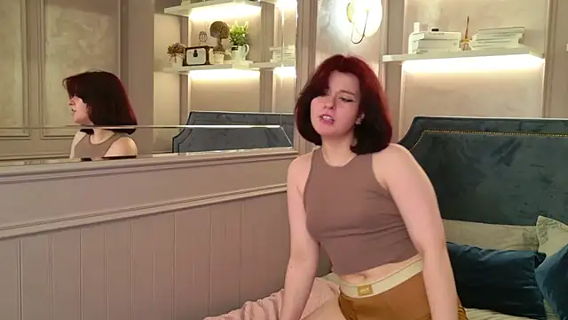 Milana_Bold webcam