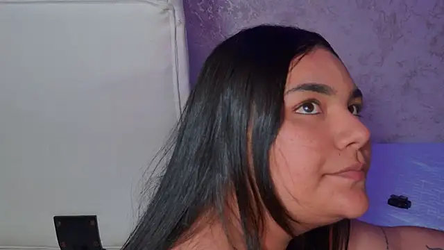 Mia_and_lexy webcam
