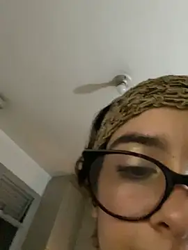_Lunnaa_ webcam