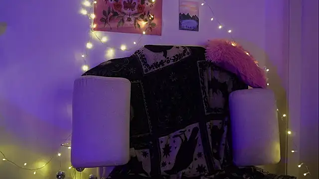 ari_kat webcam