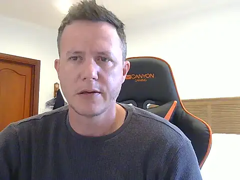 TroyDieselXXX webcam