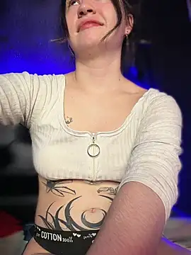 Sophie_LS webcam