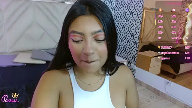 Laulin_tay webcam