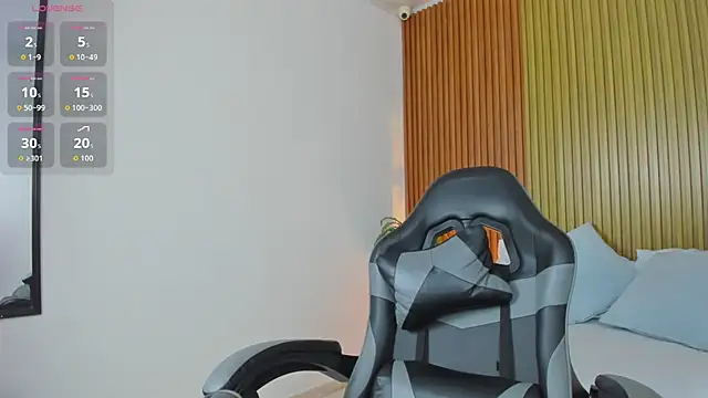lia_sexx19 webcam