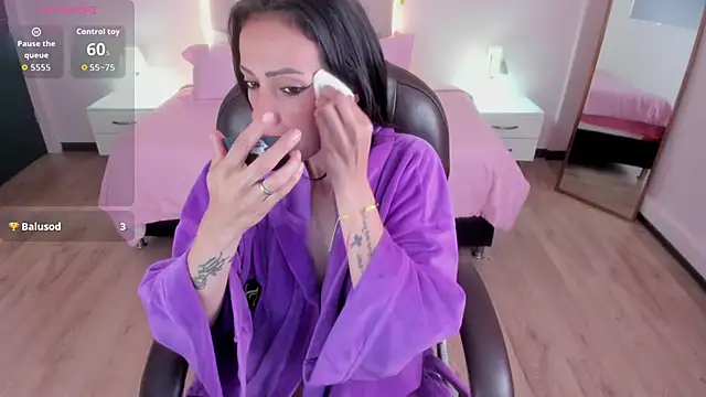 Mariam_Lopez__ webcam