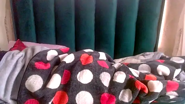 CaramelMelons78 webcam