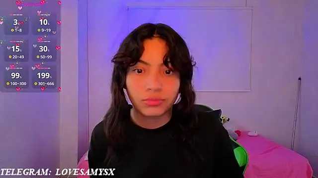 Lovelyamyy webcam