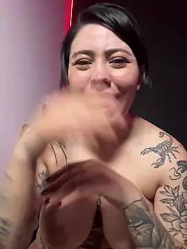 Draculona-666 live sex cam