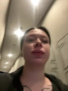 AlishaOfThorns webcam