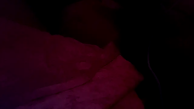 Kellye_hotTs webcam