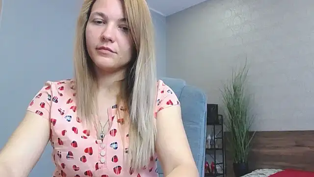 AnniShery webcam