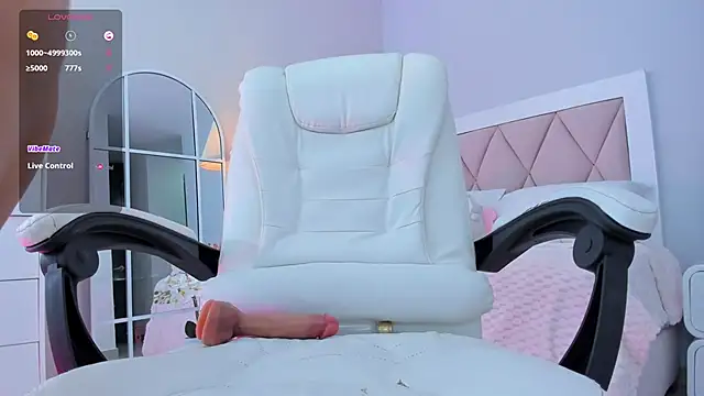 ania_sweet18 webcam