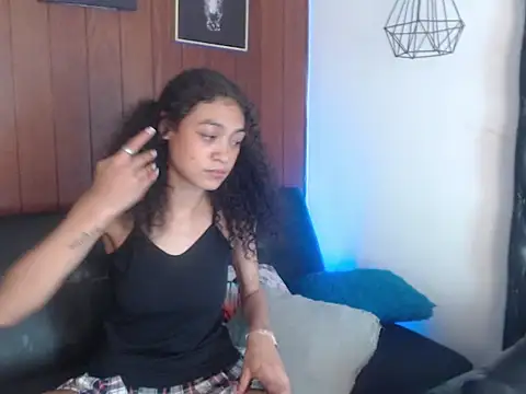 aurora_ath - Aurora_ath's free webcam - UK Sex Cams
