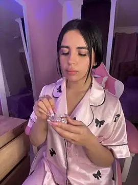 Emily-14 webcam