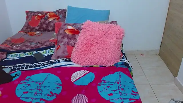 daniela_pra webcam