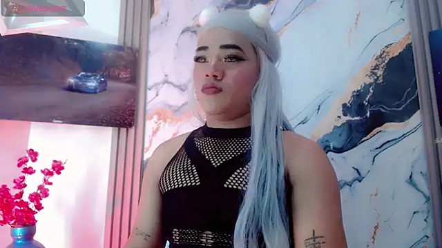 Alice_Yermanotta webcam
