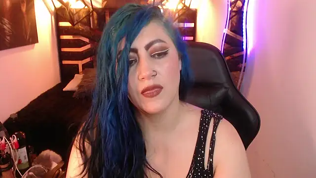 scarleth_blue webcam