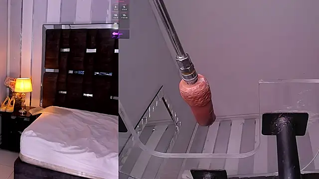 PamelaAddams_ webcam