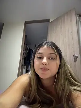 lunablossom_ webcam