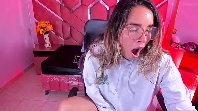 Olivia_Fox69 webcam