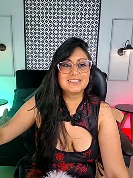 Amber_gold_ webcam