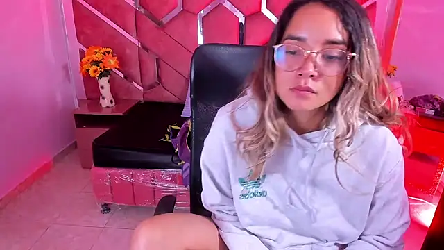 Olivia_Fox69 webcam