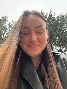 KiraSunshine webcam