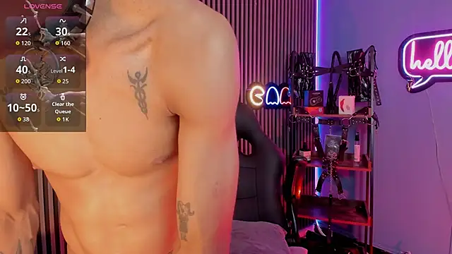 Maximoking26 webcam