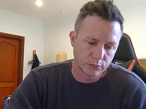 TroyDieselXXX webcam