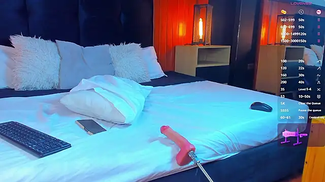 Leo_Savage_ webcam