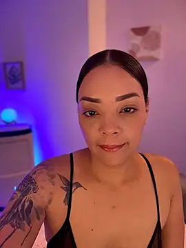 JennLeMoka webcam